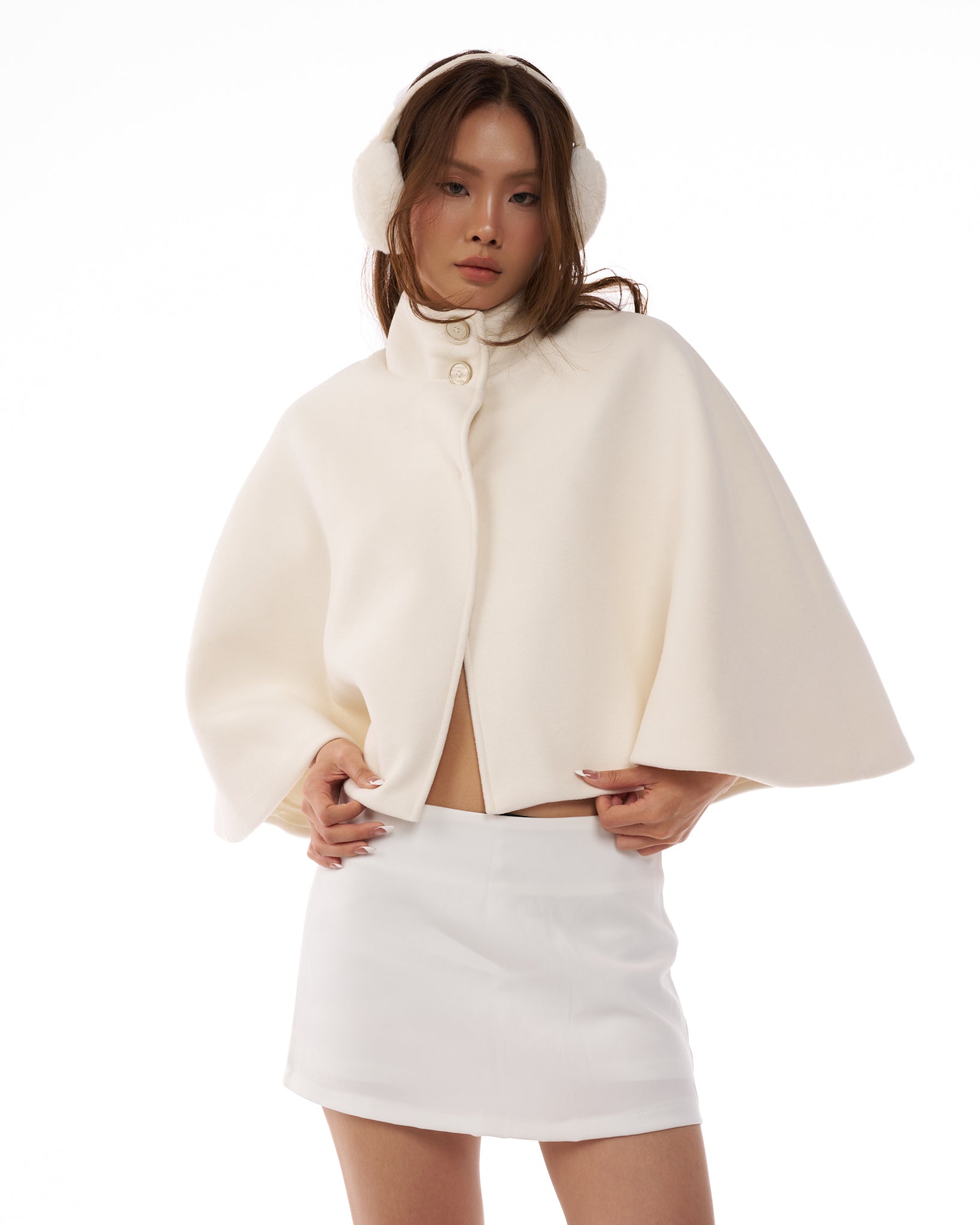 04 Snow Bunny Cape/Poncho