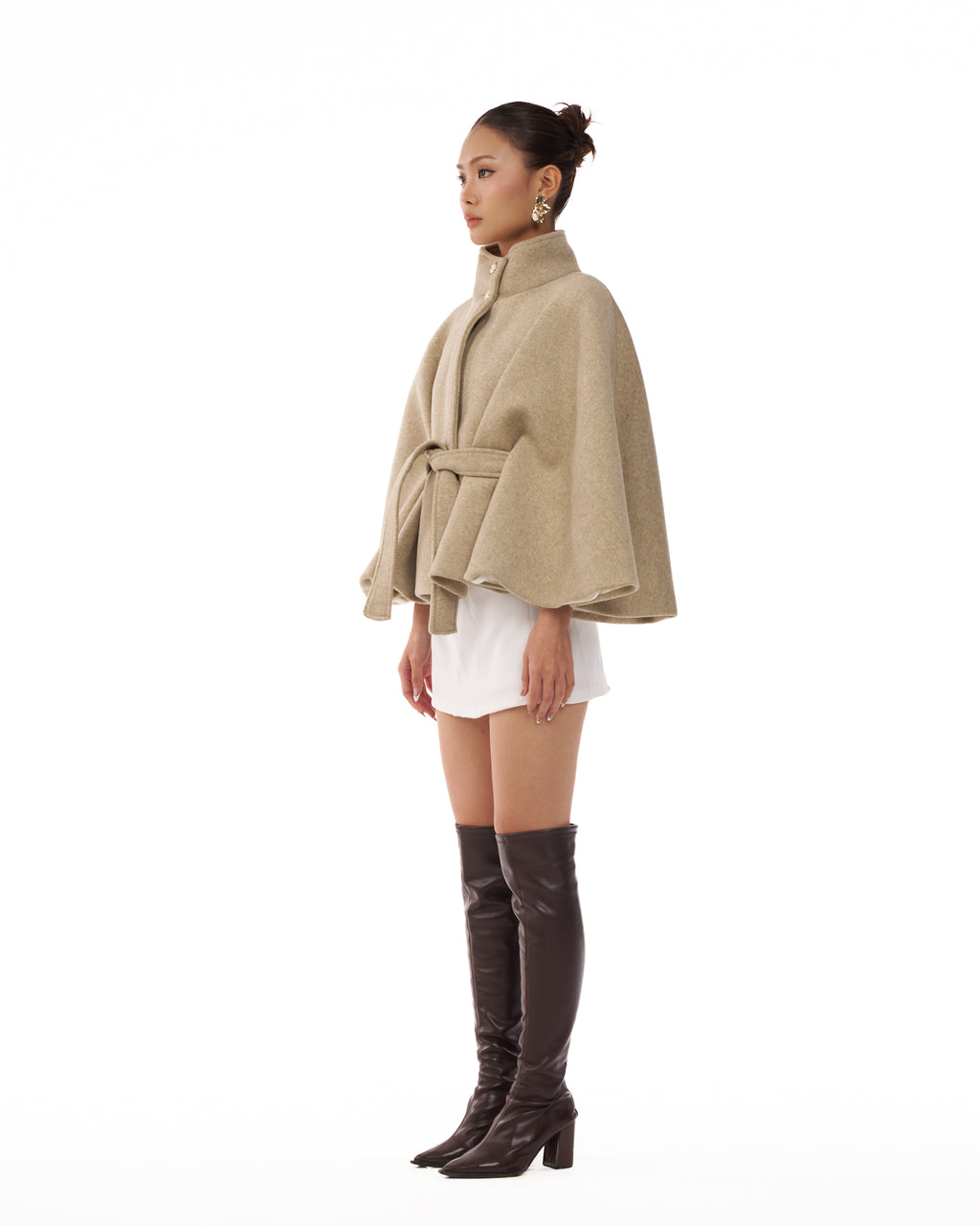 07 Beige Wide Arms Cape Jacket