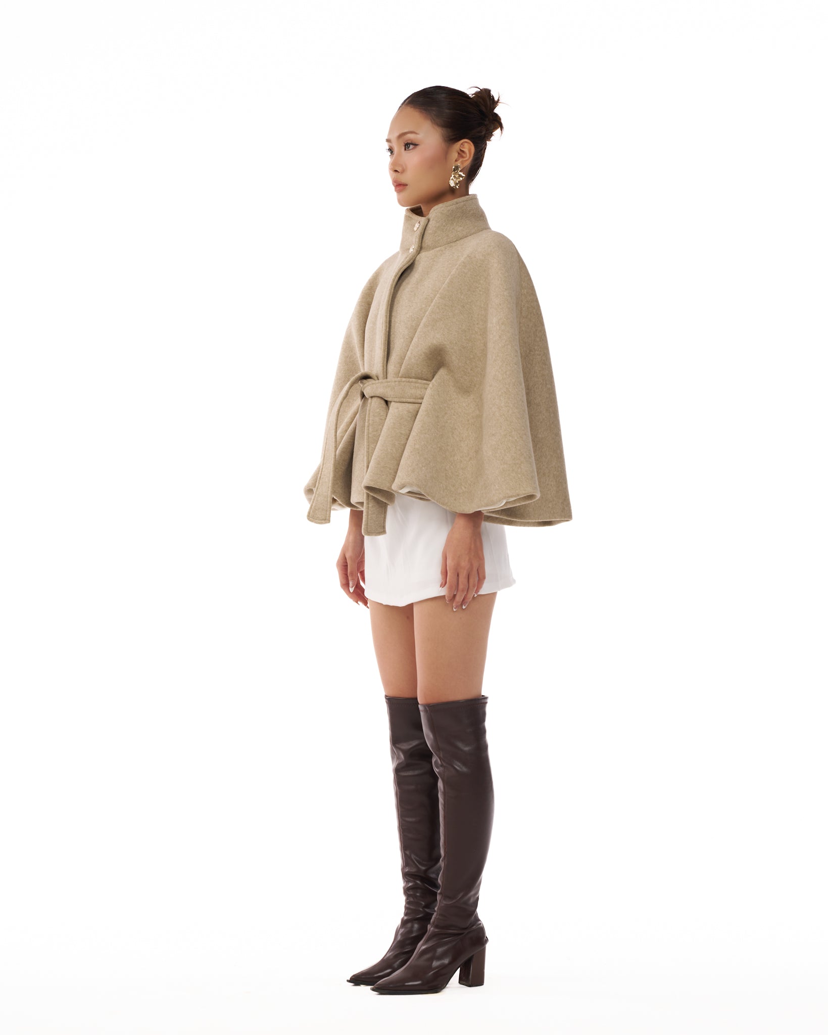 07 Beige Wide Arms Cape Jacket