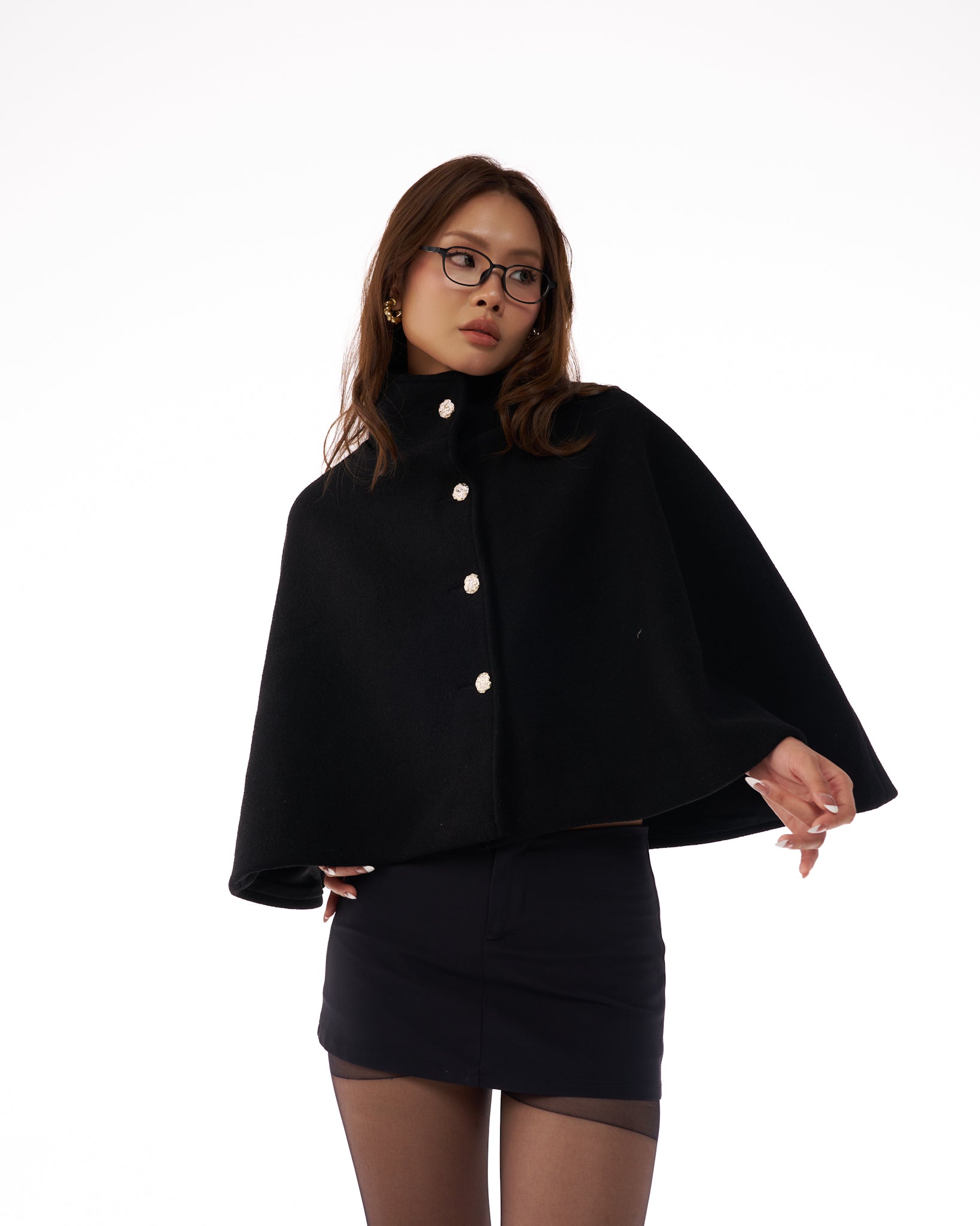 13 Blair Waldorf Cape Poncho