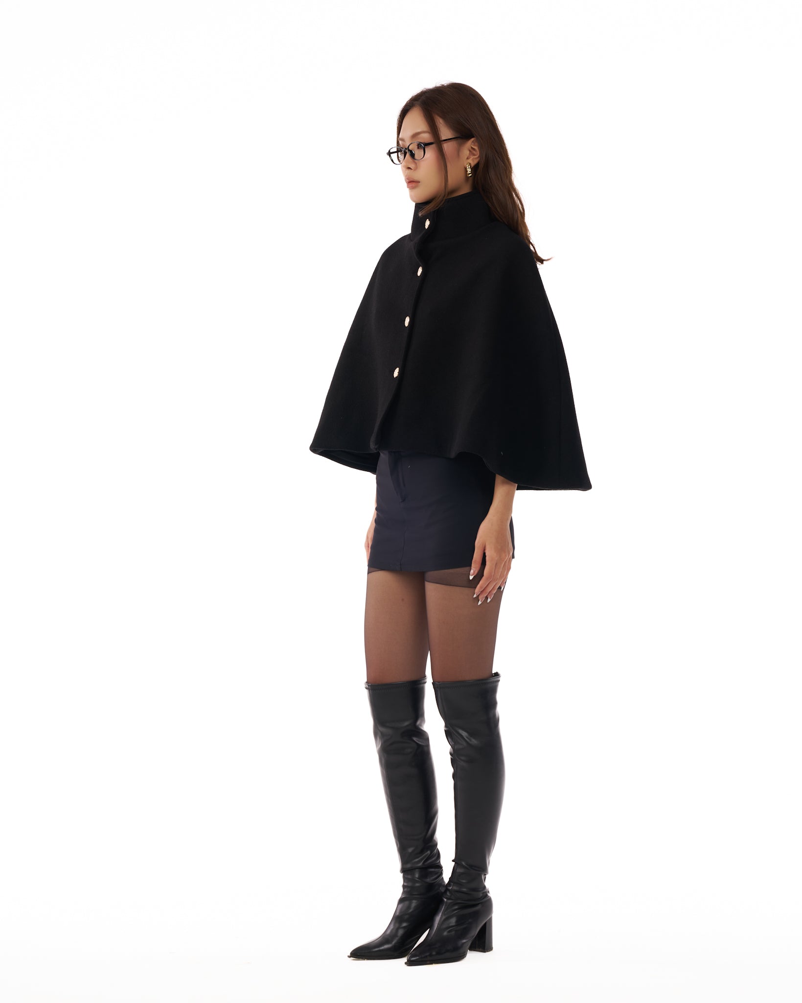 13 Blair Waldorf Cape Poncho