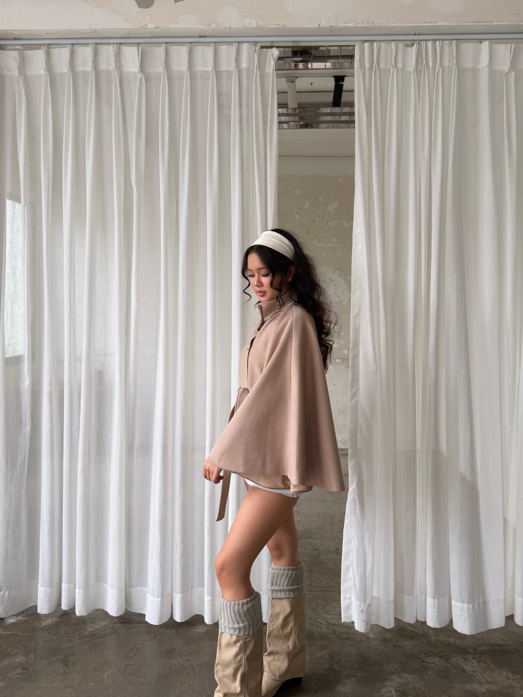 05 Beige High Collar Cape Jacket