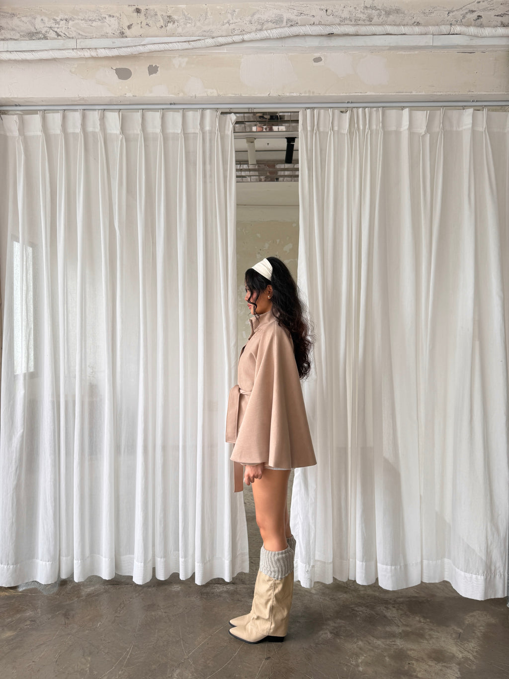 05 Beige High Collar Cape Jacket