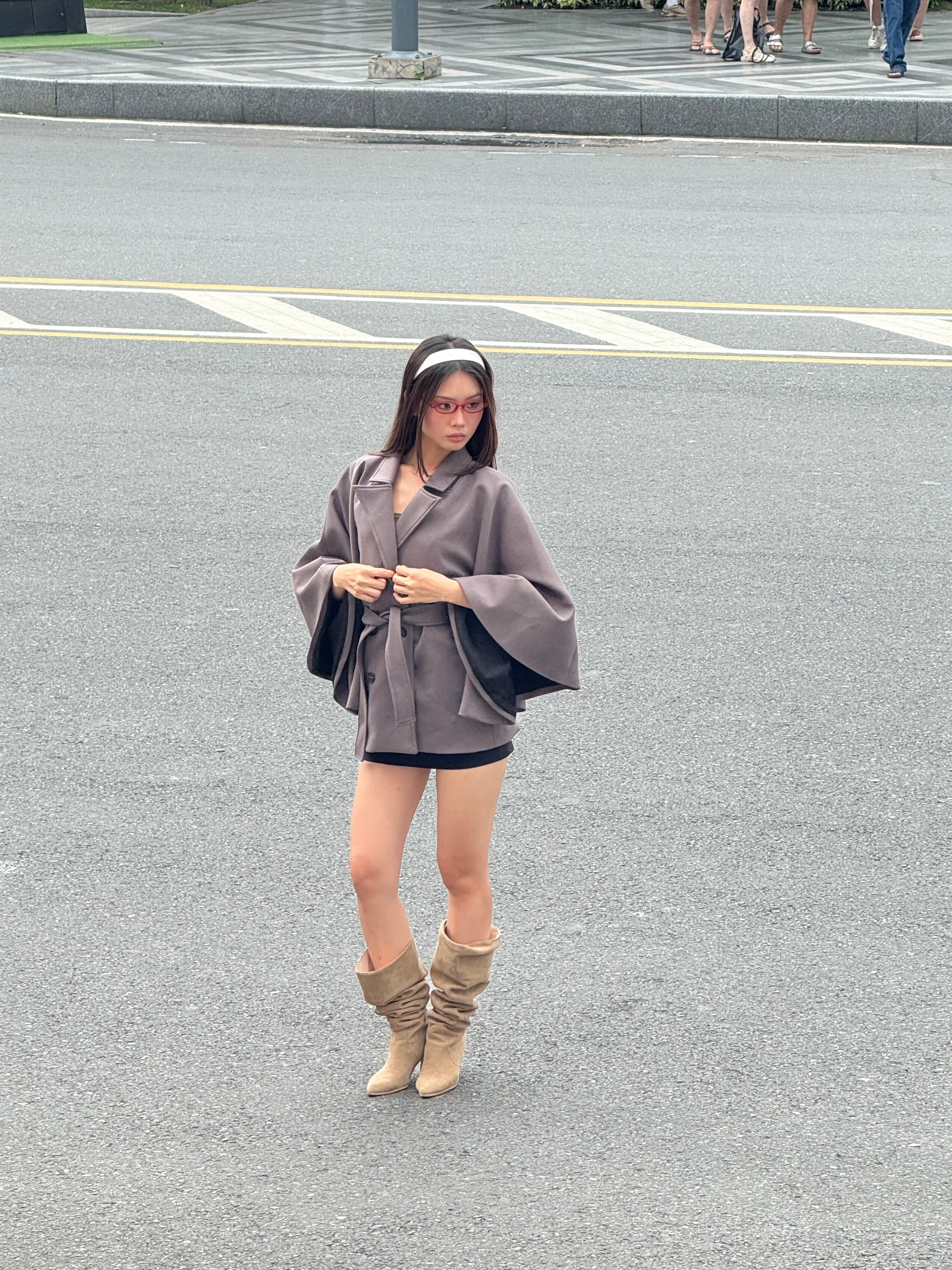 08 Grey Wide Arms Trench Jacket