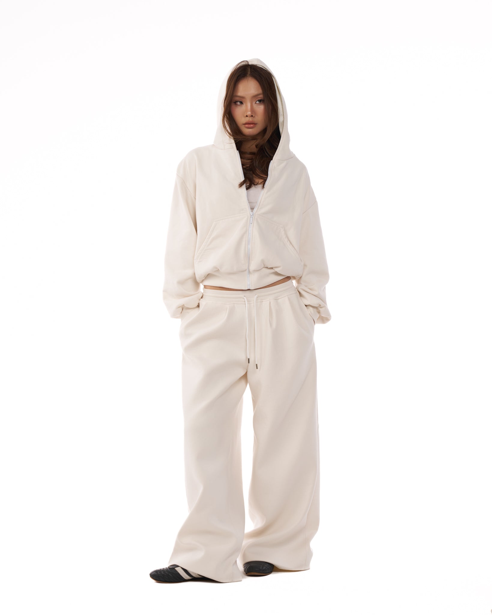 10 Ivory cloud comfort sweat pants